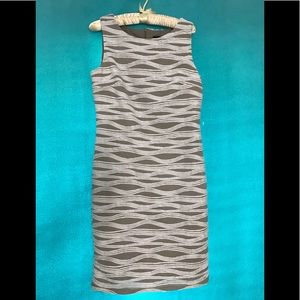 Frank Lyman dress. NWT. Perfect for a summer event!